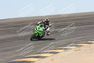 media/May-25-2025-TrackXperience (Sun) [[393a69de75]]/Level 2/Session 2 (Bowl)/